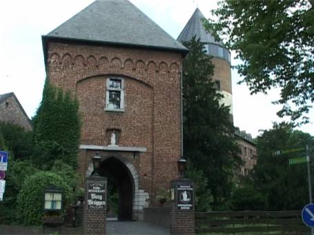 Brüggen : Eingangstor zur Burg Brüggen